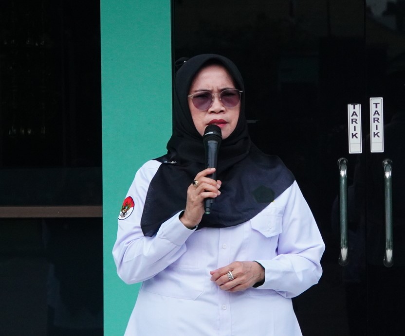Kepala MAN IC Jambi Tekankan Pentingnya Penyelesaian Tugas dengan Mengacu Standar Kualitas di Apel Pagi