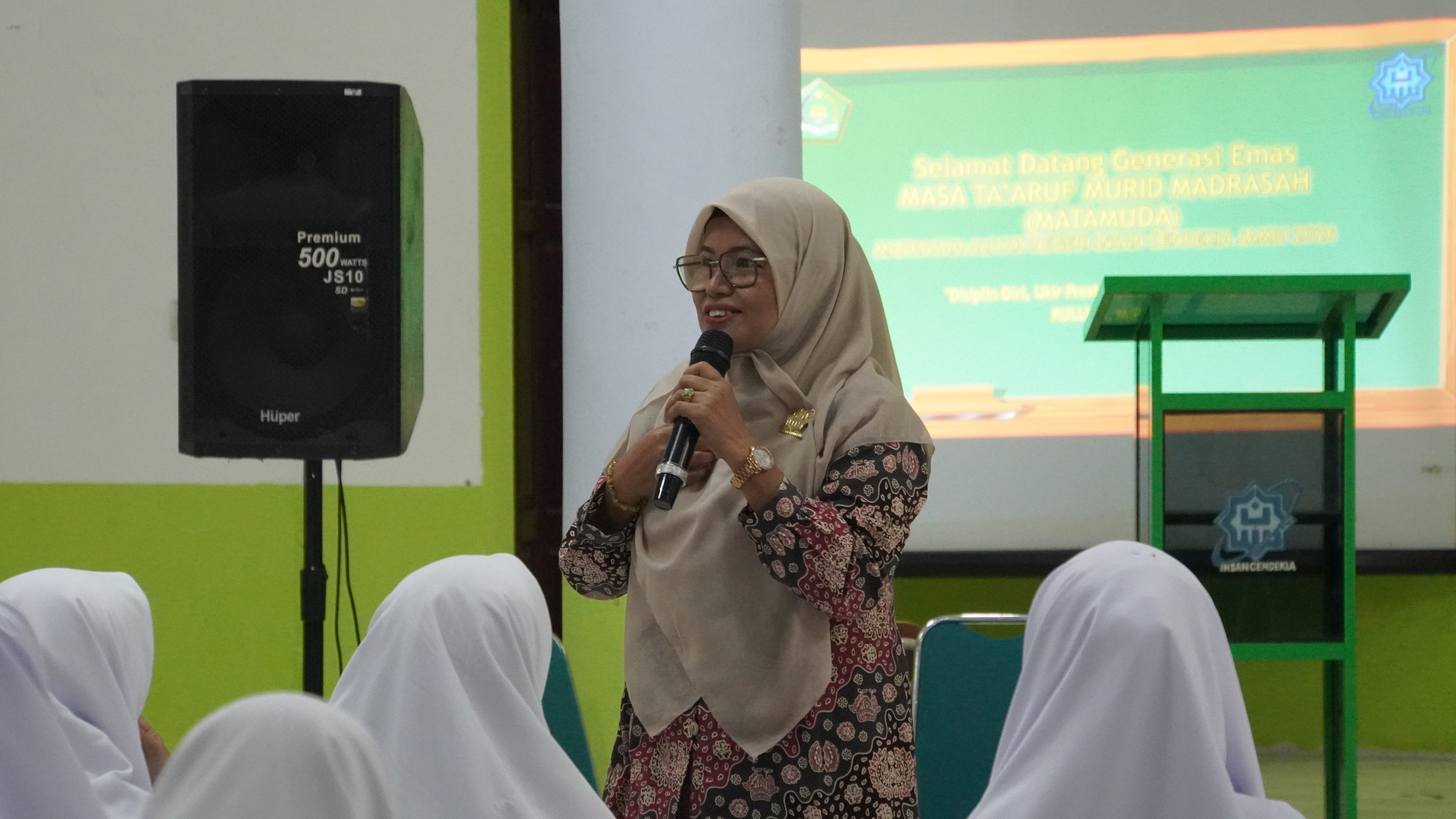 Rullida, M.Pd. Bekali Murid Baru Cegah Perundungan dan Kekerasan di Lingkungan Madrasah