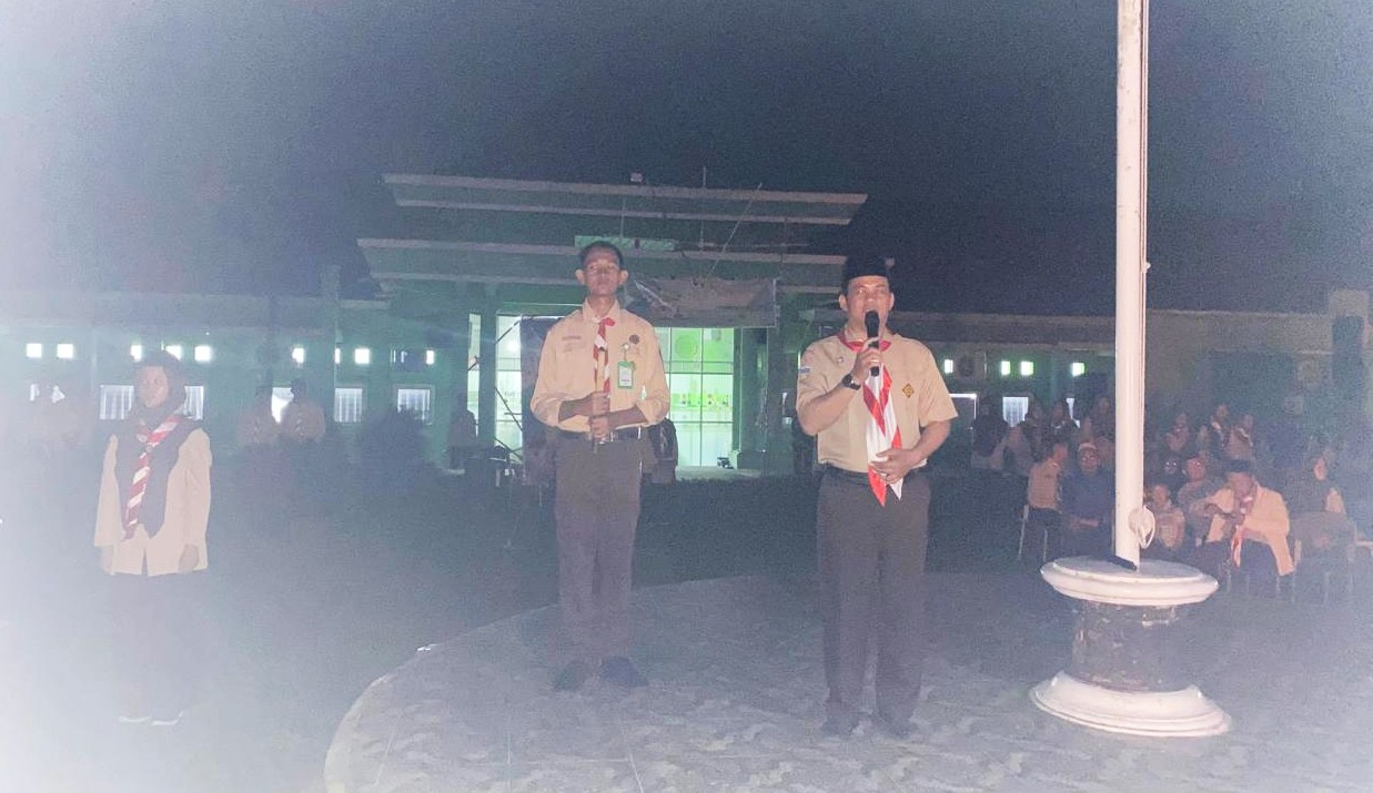 Semangat Membara di Malam Api Unggun PTA MAN IC Jambi 2025