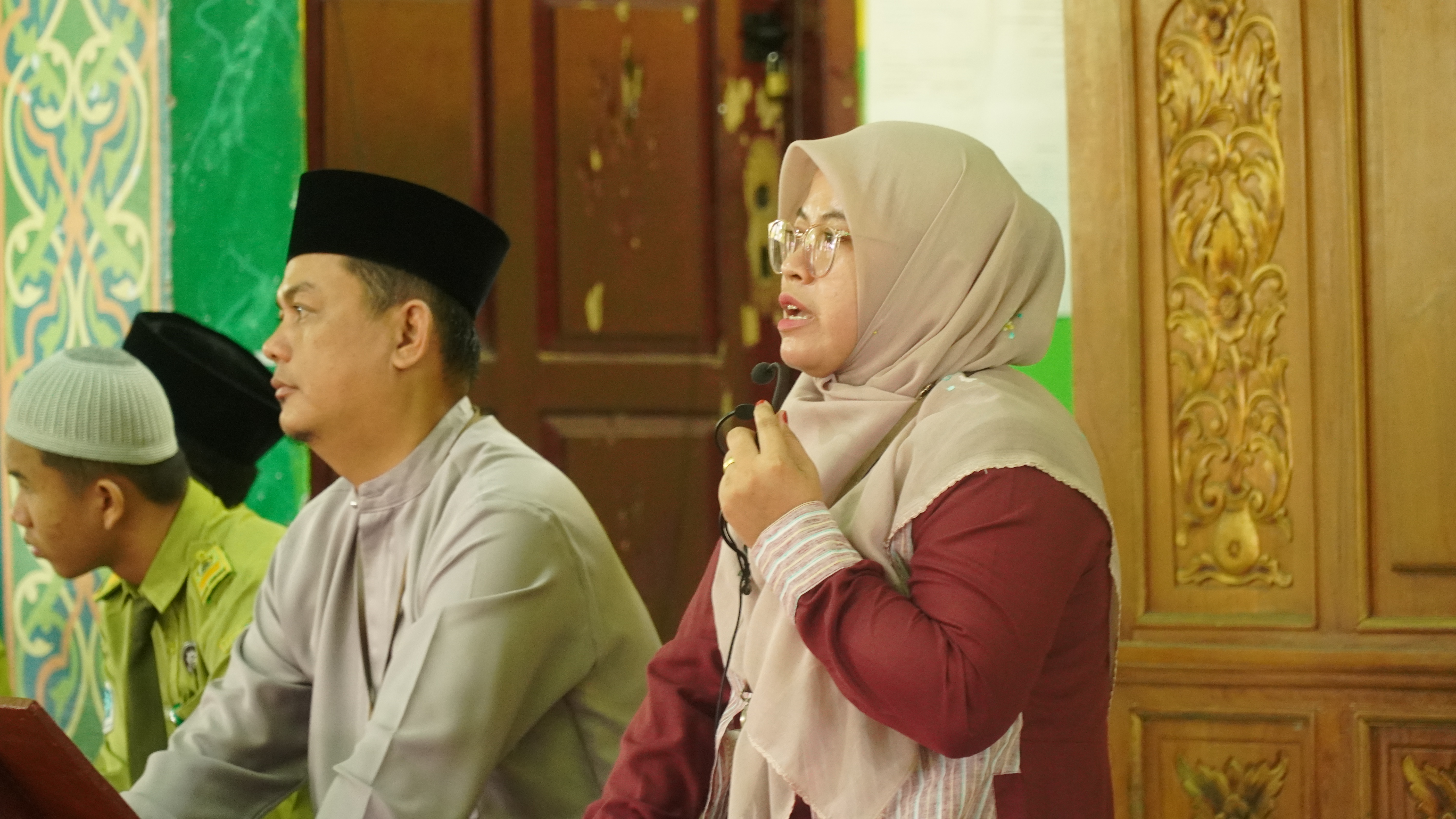 Semarak Jumat Berkah, Yasinan, Doa Bersama, dan Gotong Royong Tingkatkan Spirit Kebersamaan di MAN IC Jambi