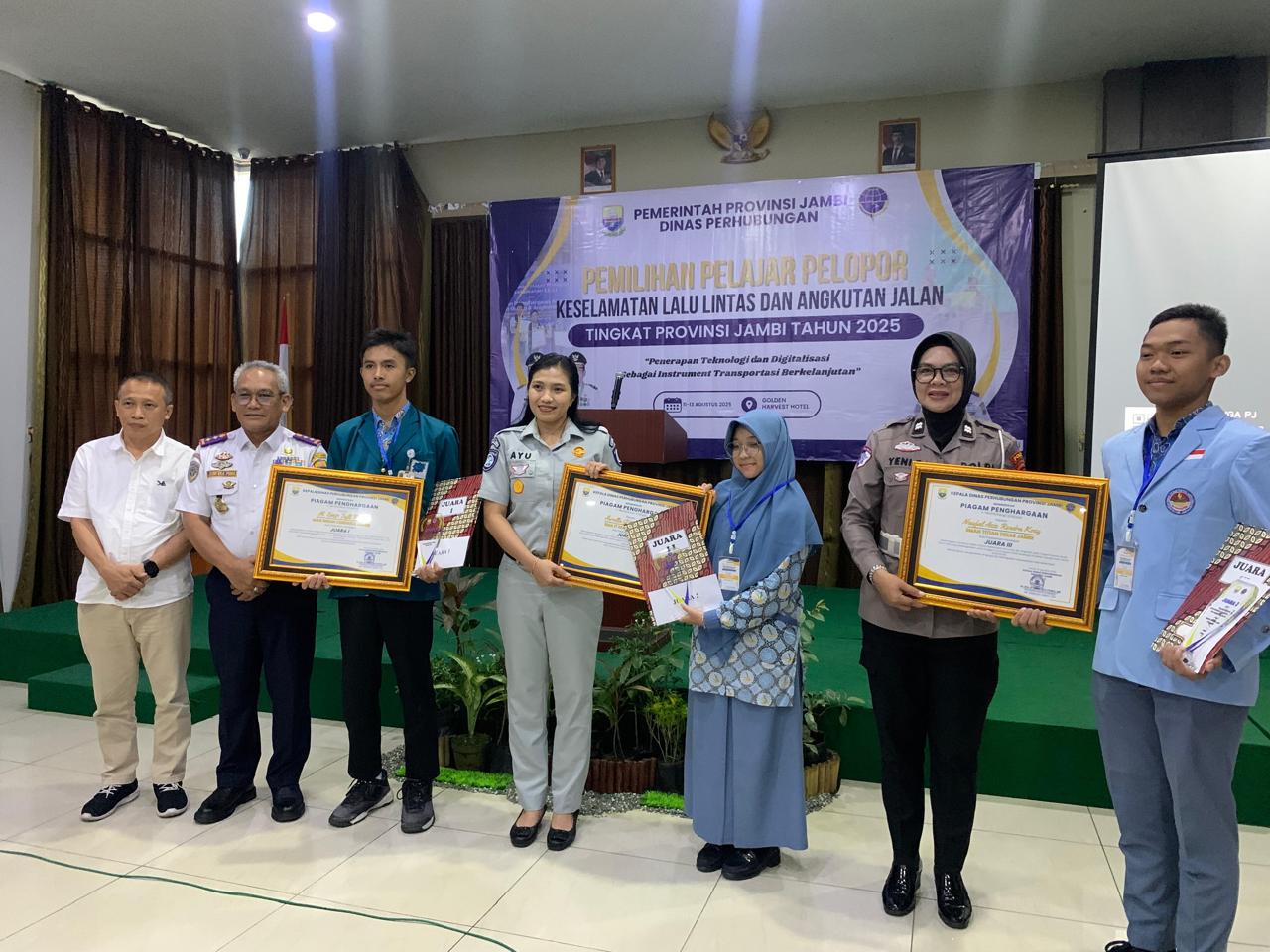 Siswa MAN IC Jambi Sabet Juara 1 Pelajar Pelopor Lalu Lintas 2025, Siap Tembus Nasional dengan Teknologi Anti Kantuk Berbasis AI!