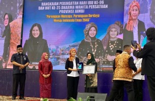 Wakil Menteri PPPA Anugerahi MAN Insan Cendekia Jambi  Sebagai Madrasah Rujukan Satuan Pendidikan Ramah Anak Tingkat Nasional