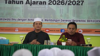 Dedi Haryanto Pimpin Muhasabah Diri untuk Menguatkan Karakter Spiritual Peserta Didik Baru