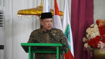 Kakanwil Kemenag Provinsi Jambi Tekankan Integritas dan Prestasi pada Pelepasan Angkatan XVII MAN IC Jambi