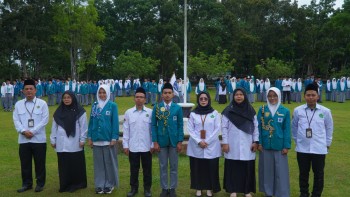 Cetak Pemimpin Muda, MAN IC Jambi Kukuhkan MPS, OSIS, dan LDP 2025–2026