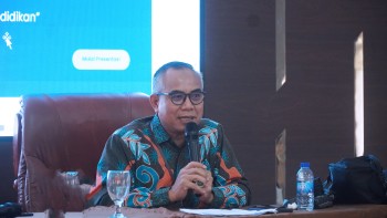 MAN IC Jambi Mantapkan Langkah Membangun Madrasah Berintegritas melalui Konsinyering Penyusunan Program Madrasah